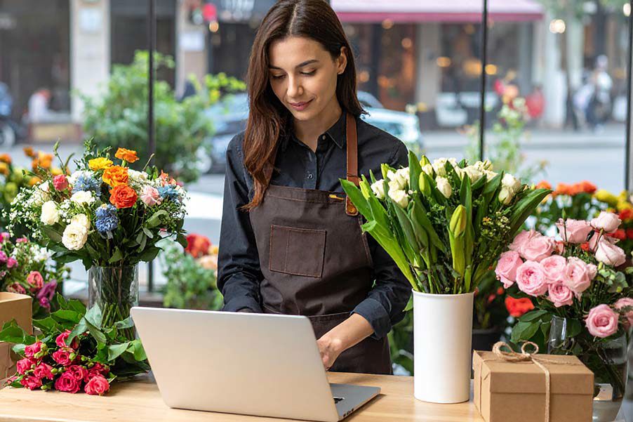 From Street Corner to Global Algorithm: The Digital Future of Floristry
